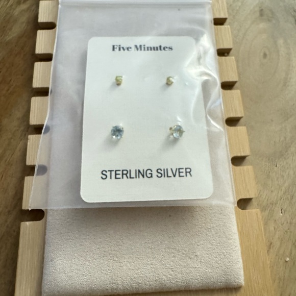 DENKAYS EARRINGS 4 - Picture 3 of 10